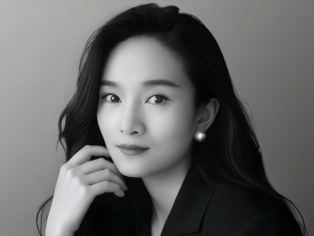 Yurix webcam model stream image