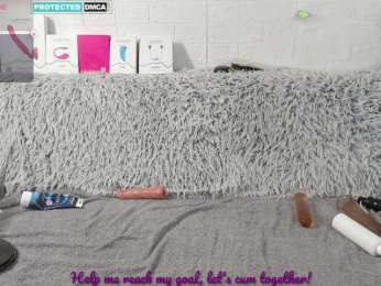 Lara-Croft_Cristan webcam model stream image