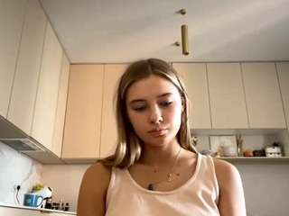 asleykeady webcam model stream image