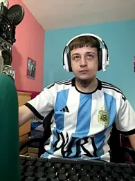 Nenejoven16- webcam model stream image