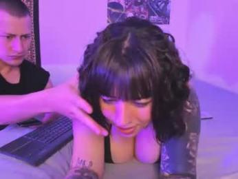 aria_x_orien webcam chaturbate model stream image