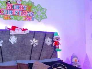 Crystal Walls webcam model stream image