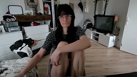 CeriseLapine webcam model stream image