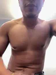 alekzamo webcam model stream image