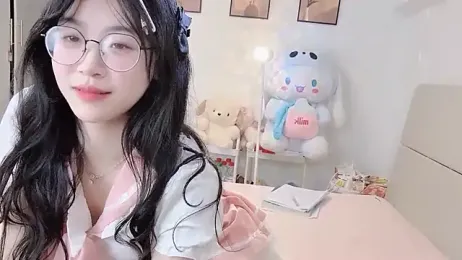 Luminous163 webcam model stream image