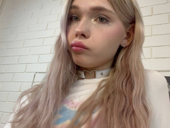 FinnaHall webcam livejasmin model stream image