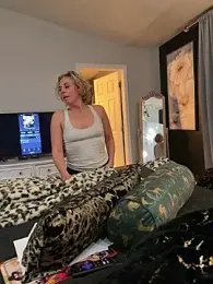 Fine10ne webcam stripchat model stream image