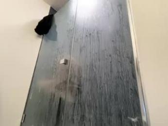 yungfemslut webcam model stream image