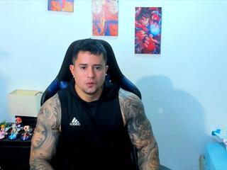 Andrew Price webcam flirt4free model stream image