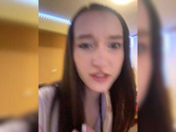 Mayaaaa00 webcam model stream image