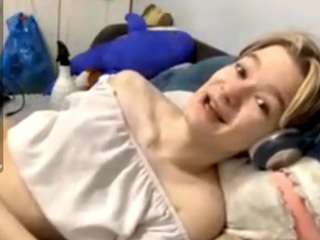 rosinamcwhirter webcam model stream image