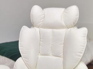 Daisy Luu webcam model stream image