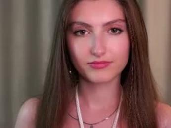 louveniahurry webcam model stream image