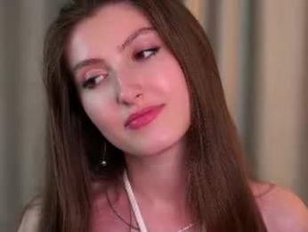 louveniahurry webcam model stream image