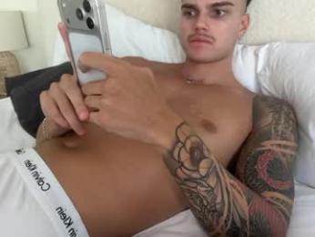 brooklyntay webcam model stream image