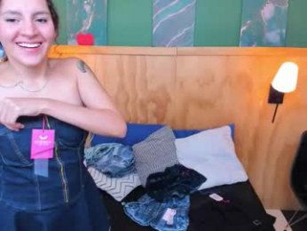 aliceandsia webcam model stream image