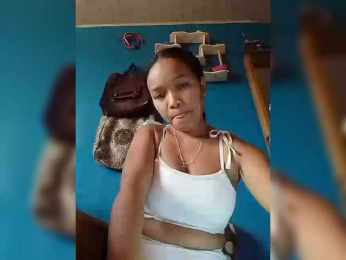 Vaninah webcam bongacams model stream image