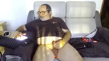 gillou1234 webcam model stream image