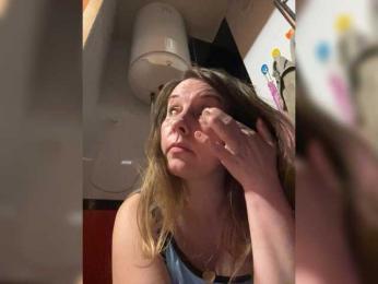 SweetMarina543 webcam bongacams model stream image