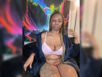 Dreamytif webcam model stream image