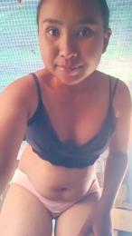 Mialy23 webcam model stream image