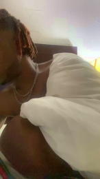 KeyZDaEntrtainr webcam model stream image