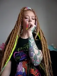 LucidLucy webcam model stream image