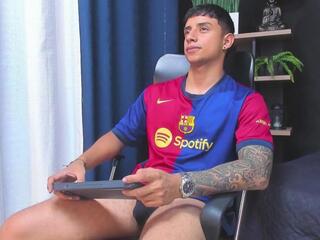 Jaze Bradley webcam model stream image