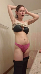 MyMel625 webcam model stream image