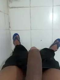 bigg_dickkk69 webcam model stream image