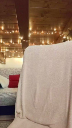 Kyliebri webcam model stream image