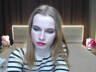 Margarita K webcam model stream image