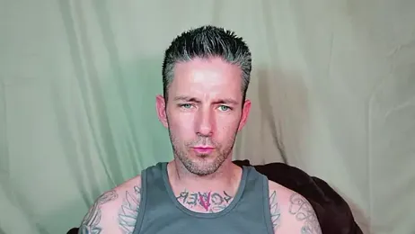 SkylarrGrey webcam model stream image