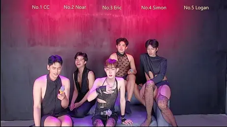 Queen-Vibe webcam model stream image