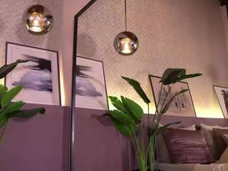 ellediane webcam model stream image