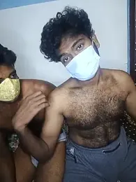 Tinku_1324 webcam model stream image