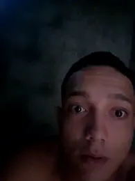 tayson_ webcam model stream image