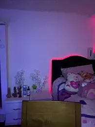 andyy_x webcam model stream image