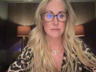 brandi-love webcam model stream image