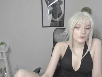 DreamNIKA webcam model stream image