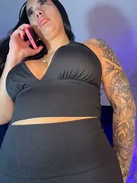 kiim_taaylor webcam model stream image