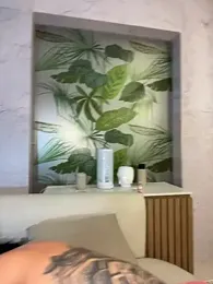 kiim_taaylor webcam model stream image