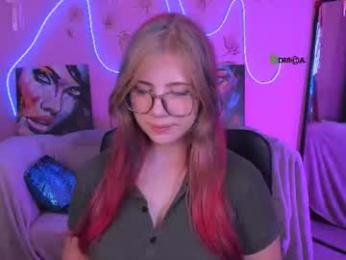 maya_dreamm webcam model stream image