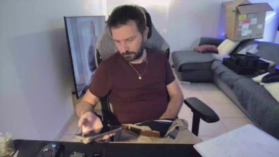 moi92160 webcam model stream image