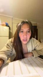 Queenyes webcam model stream image