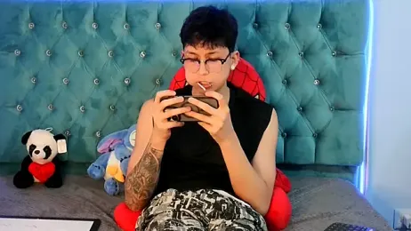 _Thomas_hot_ webcam model stream image