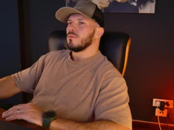 angeloeric webcam model stream image