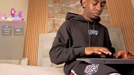 pipedark_ webcam model stream image