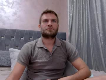 10in_deluxe webcam chaturbate model stream image