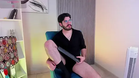 DomBoy_ webcam model stream image